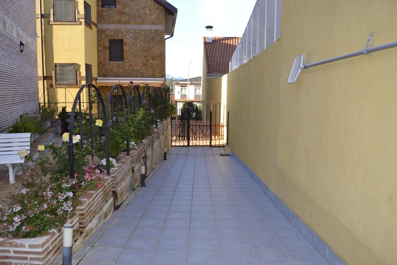 Apartamentos "Casa Rural De Aldea" Aldea del Fresno Zewnętrze zdjęcie