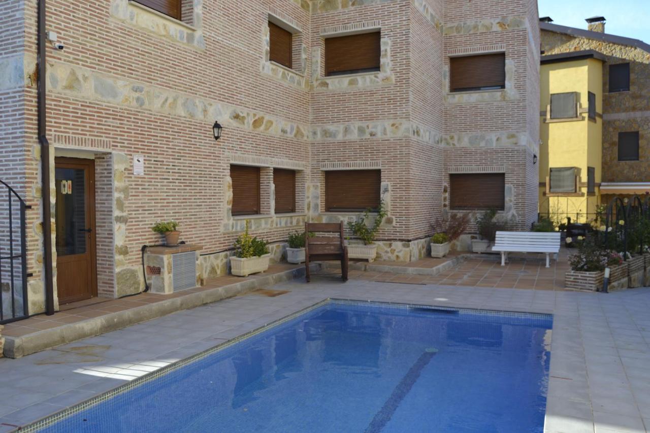 Apartamentos "Casa Rural De Aldea" Aldea del Fresno Zewnętrze zdjęcie