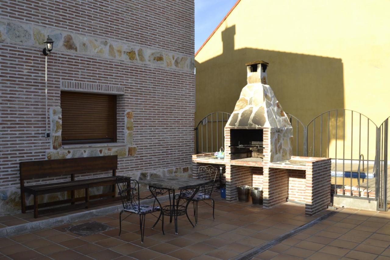 Apartamentos "Casa Rural De Aldea" Aldea del Fresno Zewnętrze zdjęcie