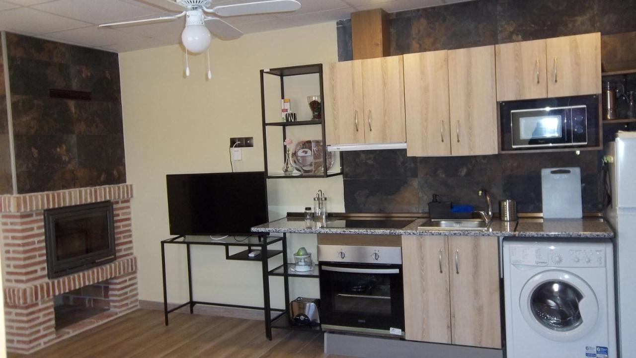 Apartamentos "Casa Rural De Aldea" Aldea del Fresno Zewnętrze zdjęcie