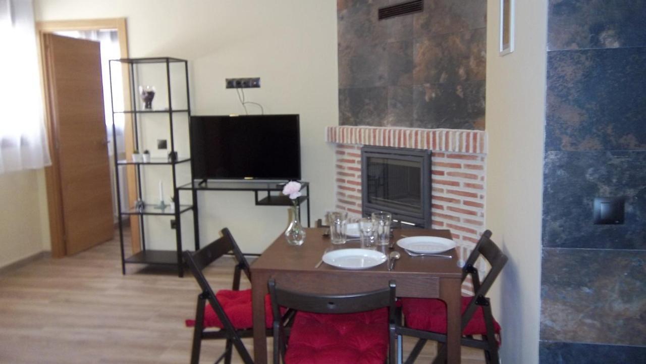 Apartamentos "Casa Rural De Aldea" Aldea del Fresno Zewnętrze zdjęcie